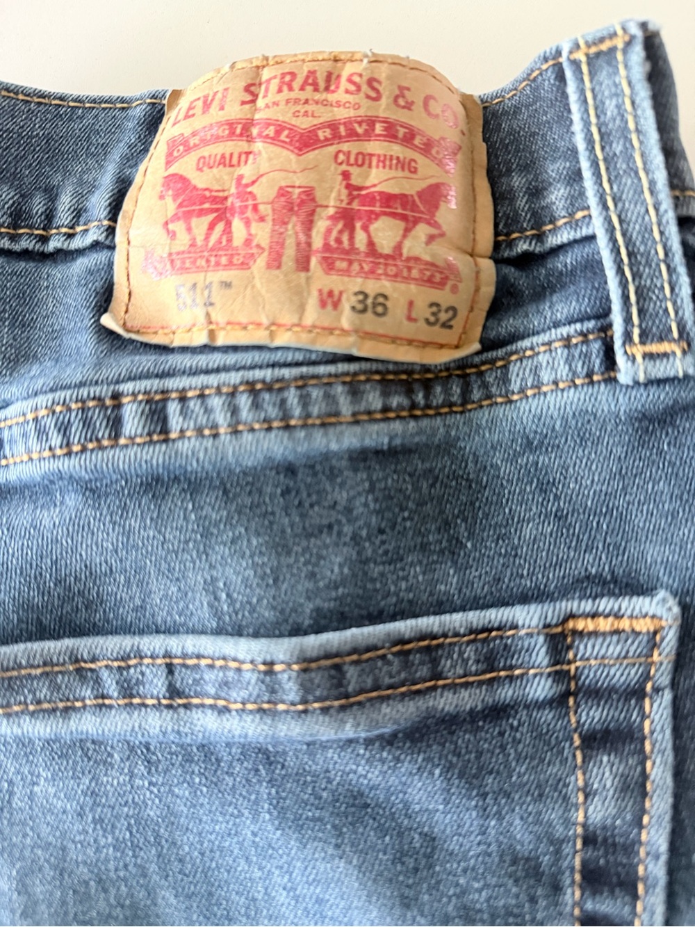 Levi's Men's Blue Straight-Leg Jeans 511 - Picture 2 of 4